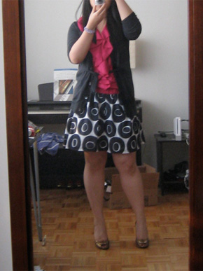 Banana Republic Silk Cascade Ruffle Shell Banana Republic Silk Cascade Ruffle Shell